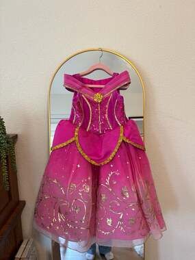 Disney Store Aurora Princess Castle Collec. Sleeping Beauty Dress Costume Size 4